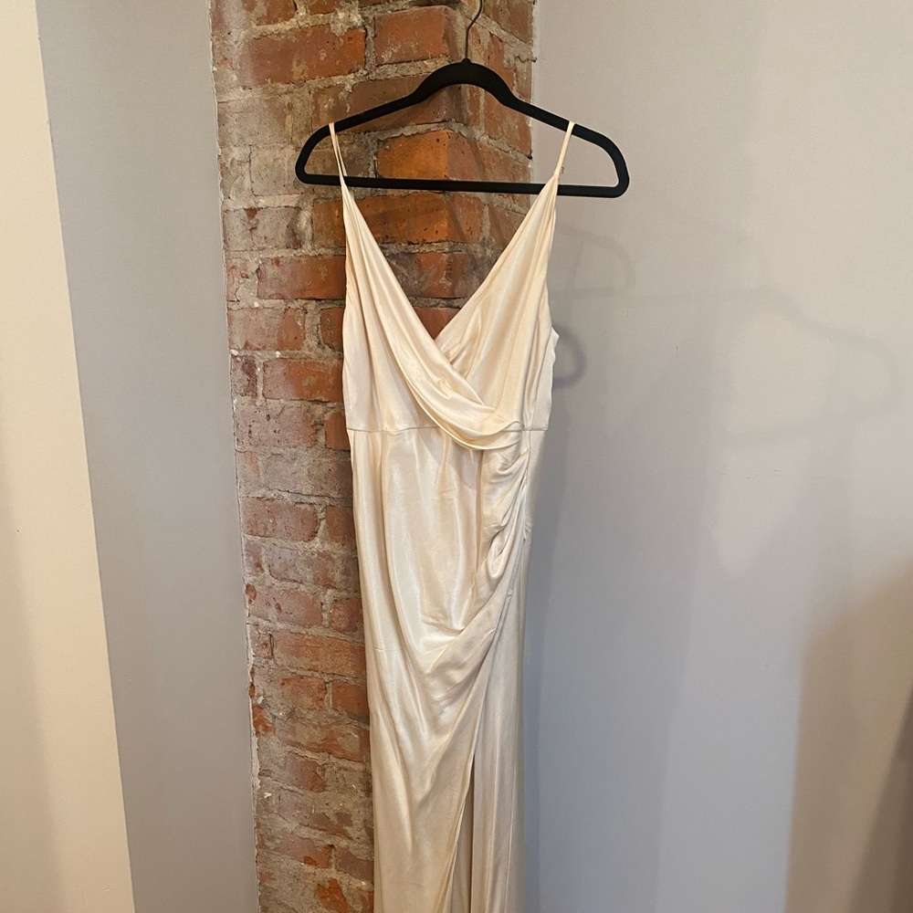 LA LUNE CROSS DRAPED MAXI DRESS - CREAM - Picture 2 of 5
